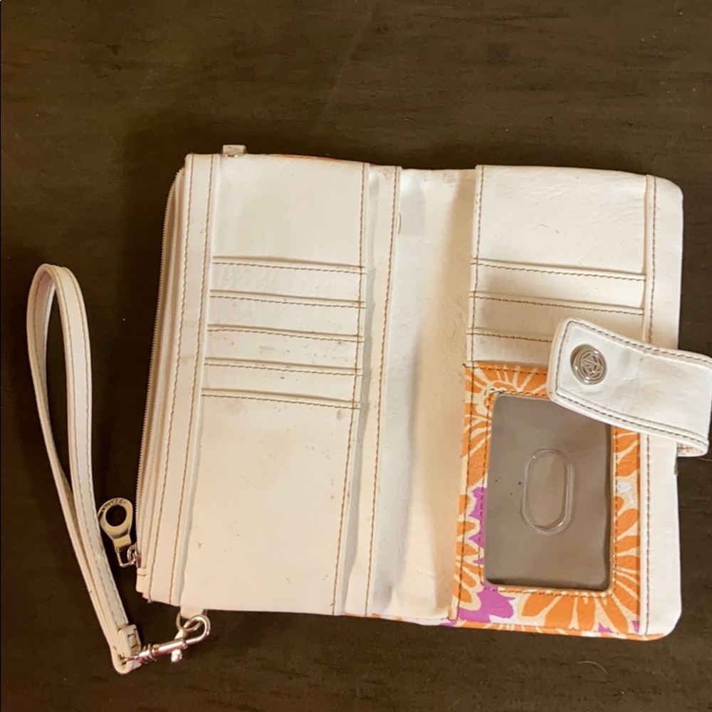 Relic wristlet